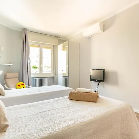 Alessia's Flat - Politecnico Bovisa Apartment Milan